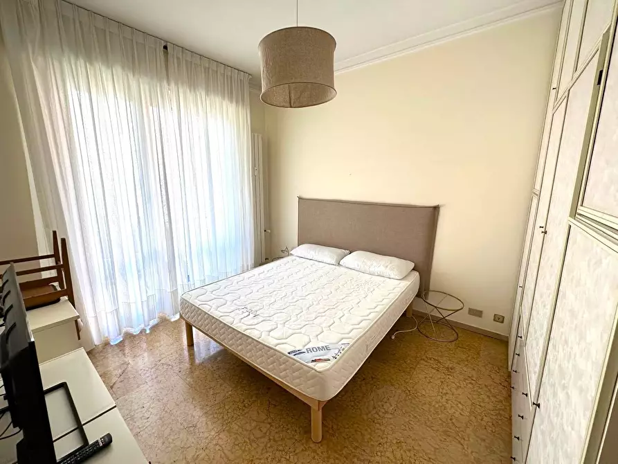 Immagine 6 di Trilocale in affitto  a Chiavari