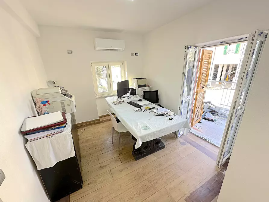 Immagine 16 di Villa in vendita  a Lavagna