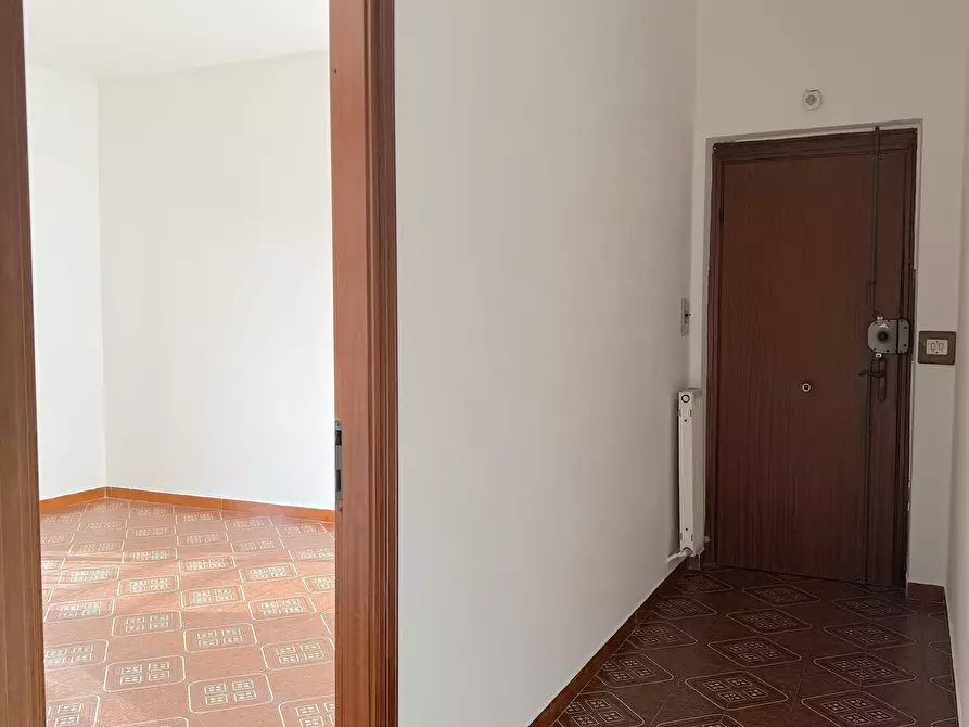 Immagine 12 di Trilocale in affitto  a Leivi