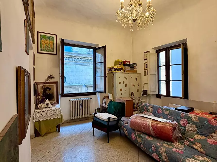 Immagine 8 di Appartamento in vendita  in Piazza Santa Trinita a Firenze