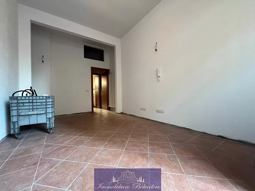 Immagine 12 di Bilocale in vendita  in Via Alfredo Oriani a Firenze