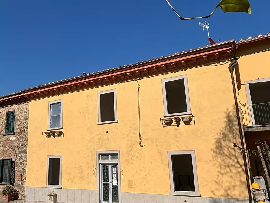 Immagine 20 di Trilocale in vendita  in Via di Mugnana a Greve In Chianti