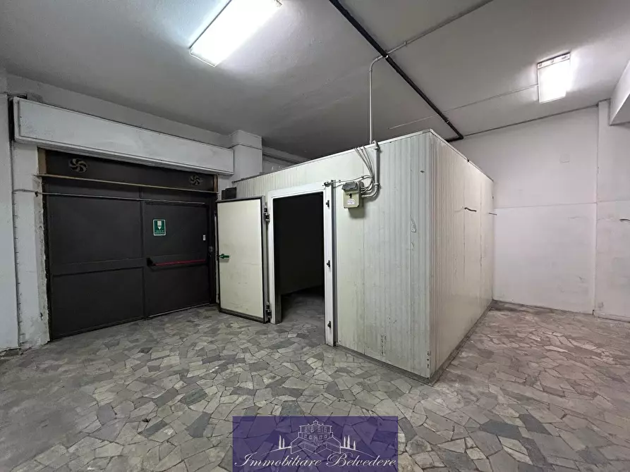 Immagine 1 di Capannone industriale in affitto  in Via Valdegola a Firenze