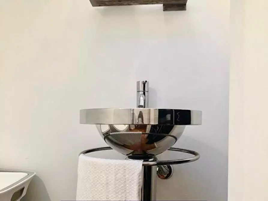 Immagine 11 di Stanza singola in affitto  in Via di Soffiano 4 a Firenze