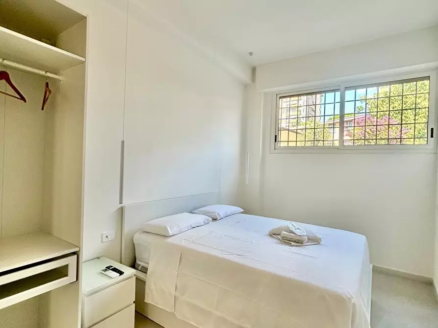 Immagine 11 di Bilocale in affitto  in Via della Villa Demidoff a Firenze