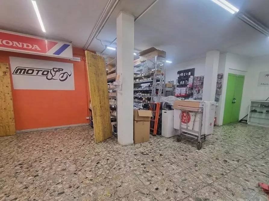 Immagine 2 di Capannone industriale in vendita  in Via Stefano Buonsignori a Firenze