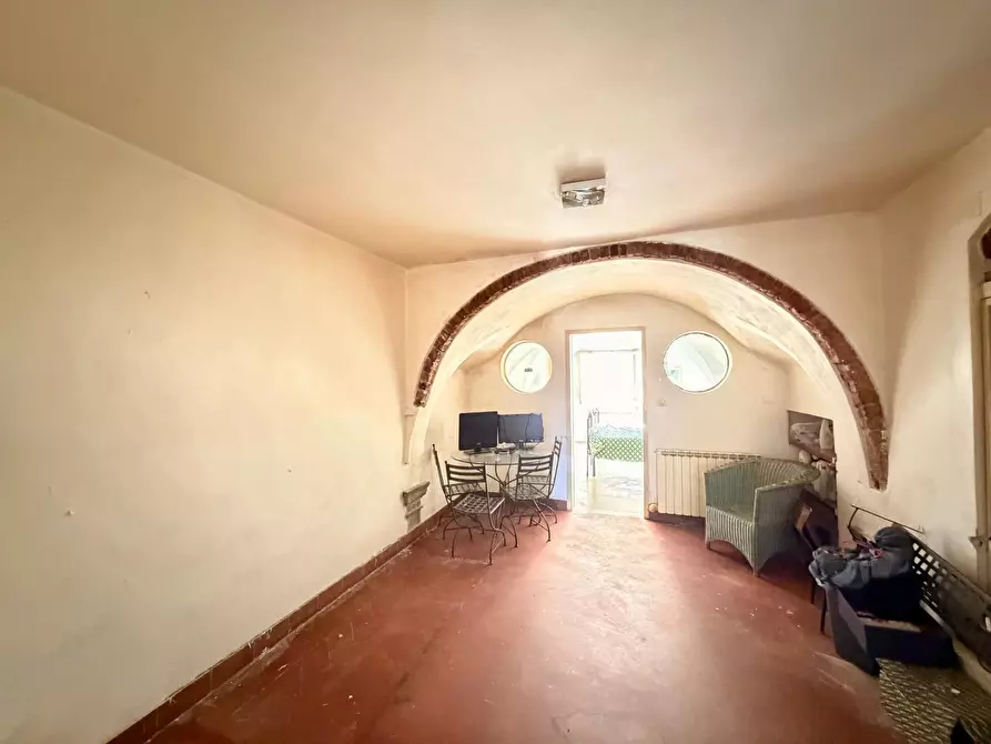 Immagine 10 di Trilocale in vendita  in Via Il Prato a Firenze