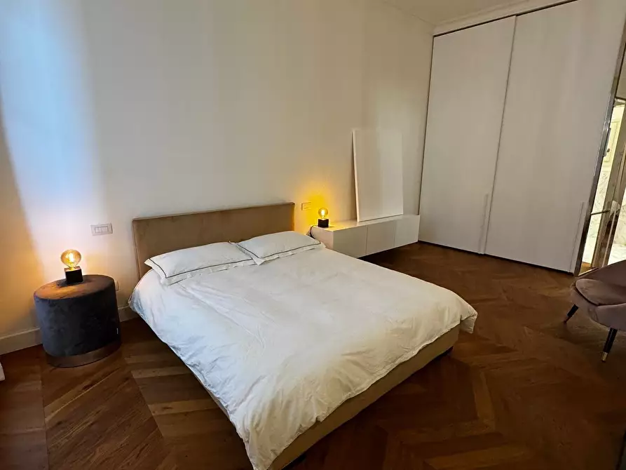 Immagine 4 di Appartamento in affitto  in Via dei Calzaiuoli a Firenze