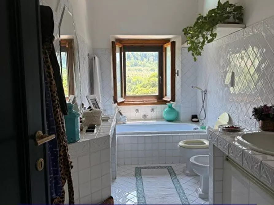 Immagine 48 di Villa in vendita  in Via di Rignalla a Bagno A Ripoli