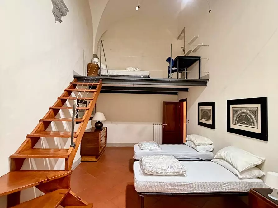 Immagine 10 di Quadrilocale in affitto  in Piazza Pier Vettori a Firenze