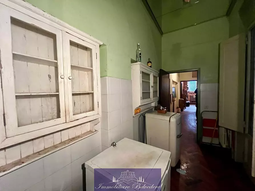Immagine 10 di Trilocale in vendita  in Via Magenta a Firenze