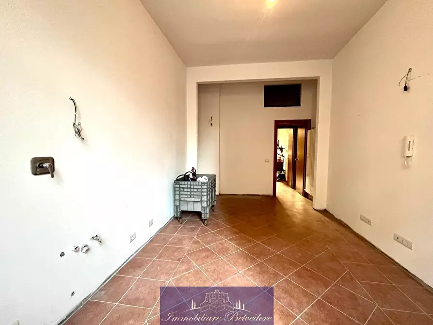 Immagine 8 di Bilocale in vendita  in Via Alfredo Oriani a Firenze