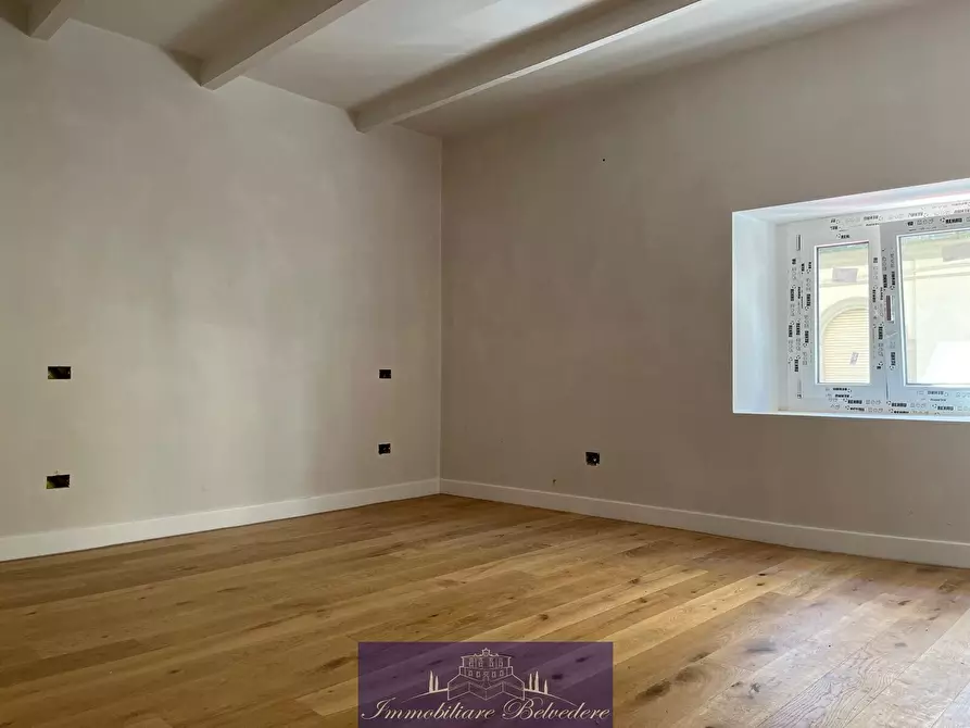 Immagine 9 di Bilocale in vendita  in Via dei Sette Santi a Firenze