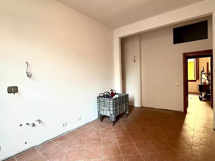 Immagine 5 di Bilocale in vendita  in Via Alfredo Oriani a Firenze