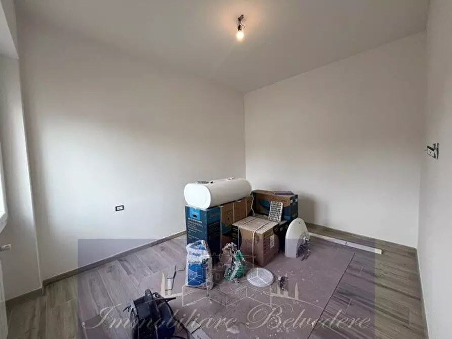 Immagine 12 di Trilocale in vendita  in Via Olivuzzo a Firenze