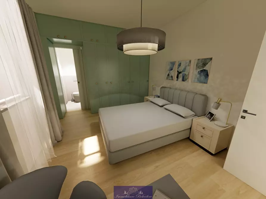 Immagine 5 di Quadrilocale in vendita  in Via Ugo Foscolo a Camaiore