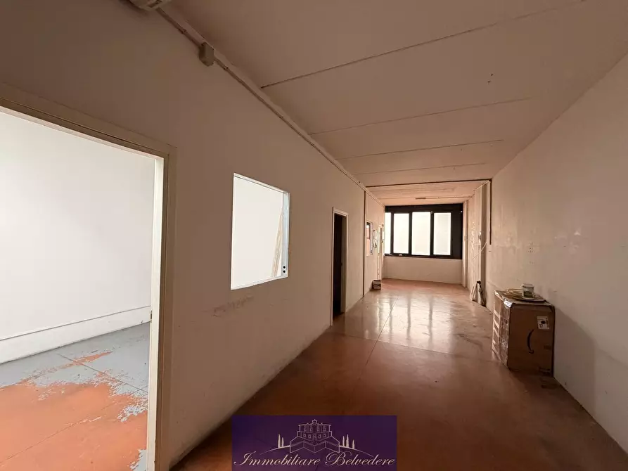 Immagine 20 di Capannone industriale in affitto  in Via Codignola a Scandicci