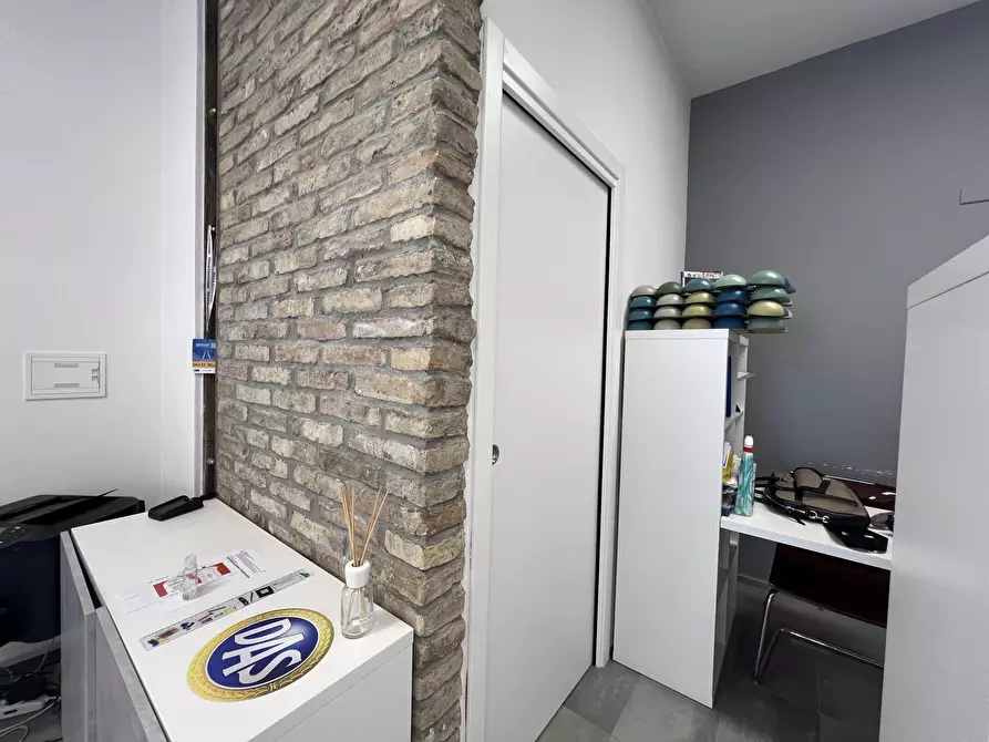 Immagine 20 di Locale commerciale in affitto  in Via Giacomo Matteotti 168 a Crevalcore