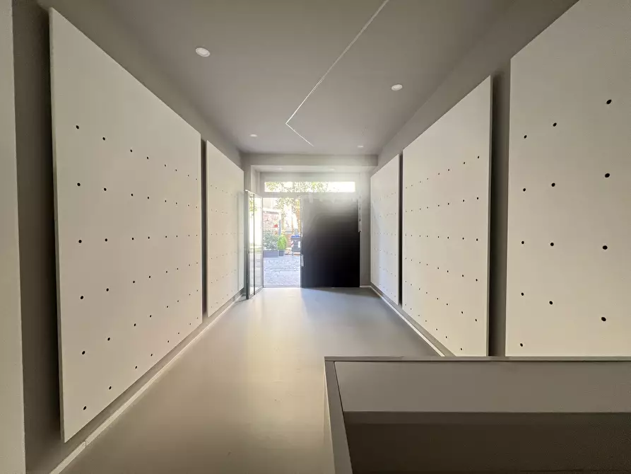 Immagine 7 di Locale commerciale in affitto  in via C. B. Cavour 38 a Crevalcore