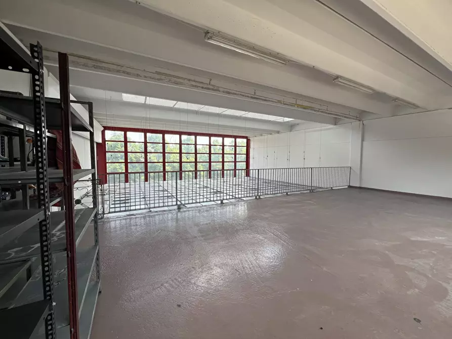 Immagine 14 di Showroom in vendita  in Via Amedeo Modigliani 10 a Crevalcore