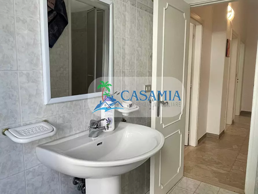 Immagine 12 di Trilocale in vendita  a San Benedetto Del Tronto