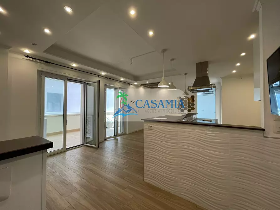 Immagine 5 di Trilocale in vendita  in via Voltattorni a San Benedetto Del Tronto