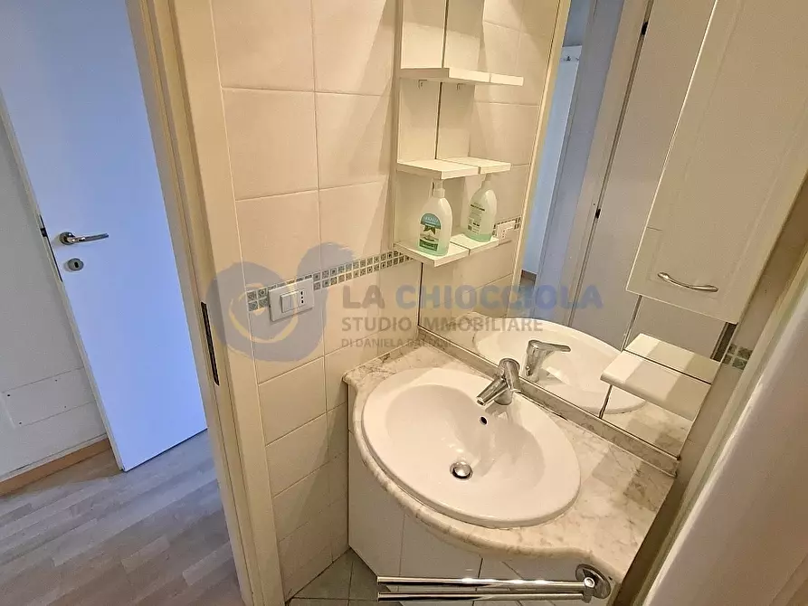 Immagine 25 di Bilocale in affitto  in Via L. Spada a Bologna