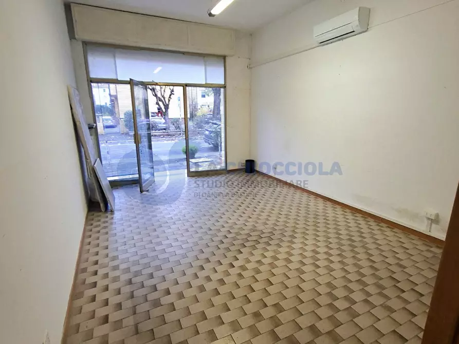 Immagine 6 di Ufficio in affitto  in via Francesca Edera De giovanni a Bologna