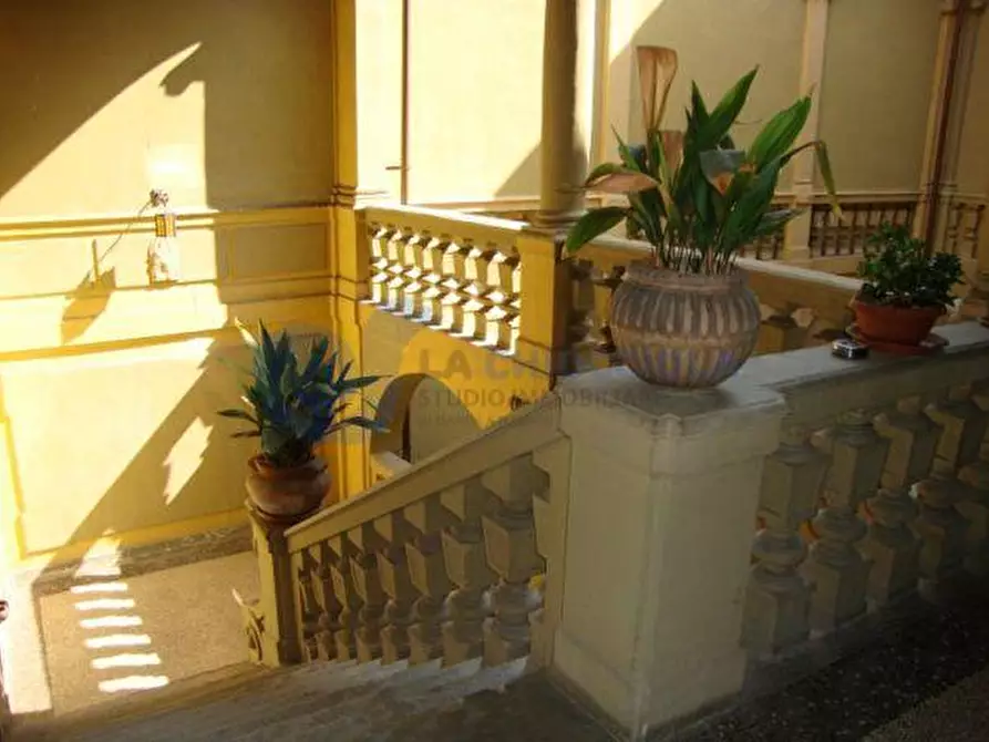 Immagine 7 di Pentalocale in affitto  in via Marsala a Bologna