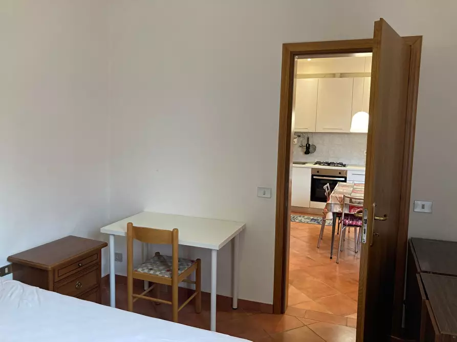 Immagine 19 di Trilocale in affitto  a Bologna