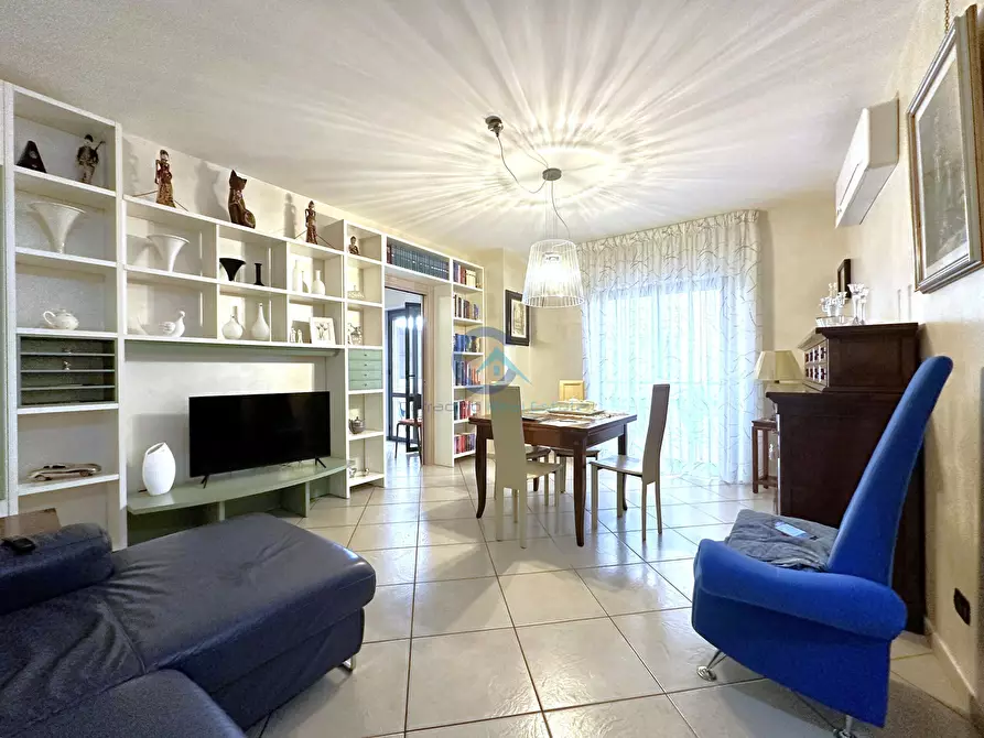 Immagine 1 di Trilocale in vendita  in Via Laerte 5 a Squillace