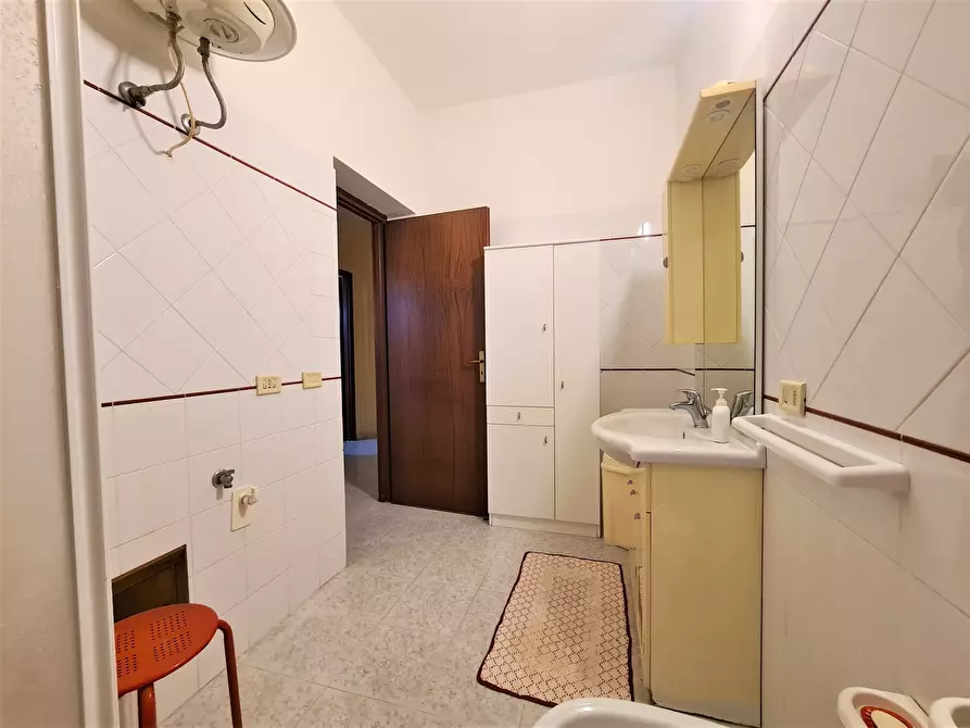 Immagine 10 di Trilocale in affitto  a Catanzaro