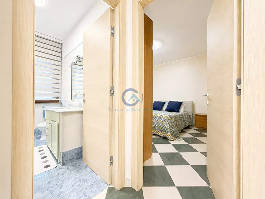 Immagine 19 di Quadrilocale in vendita  in Via Nino Gemelli 19 a Catanzaro