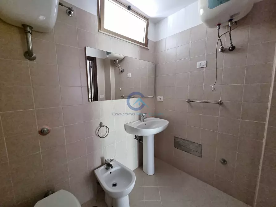 Immagine 5 di Bilocale in affitto  a Catanzaro