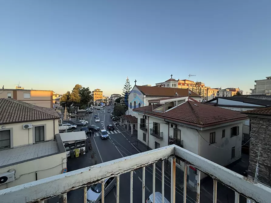 Immagine 1 di Pentalocale in vendita  in Via Corace 46 a Catanzaro