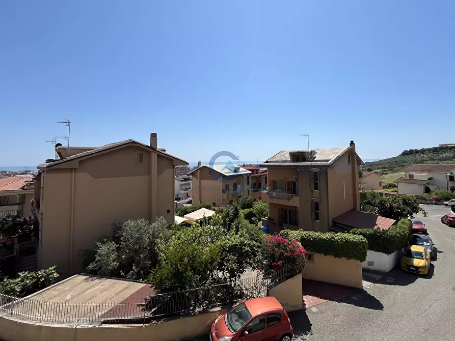 Immagine 22 di Casa bifamiliare in vendita  in Via delle Rose 17 a Soverato