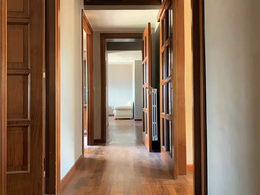 Immagine 12 di Quadrilocale in affitto  a Catanzaro