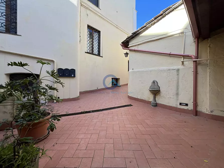 Immagine 23 di Quadrilocale in vendita  in Vico Iv Raffaelli Giuseppe 16 a Catanzaro