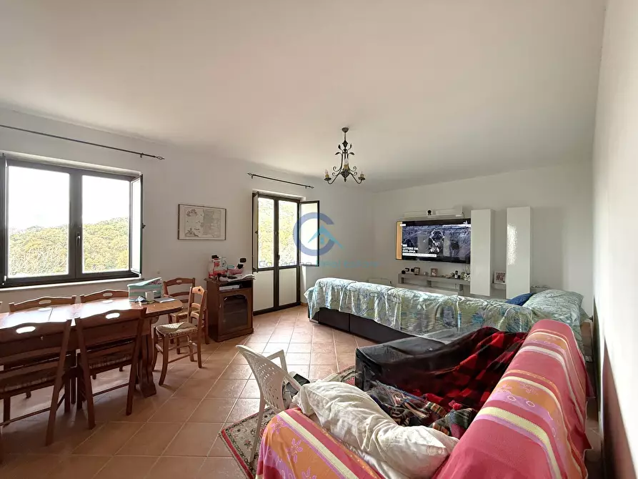 Immagine 12 di Villa in vendita  in Via Codella a Settingiano