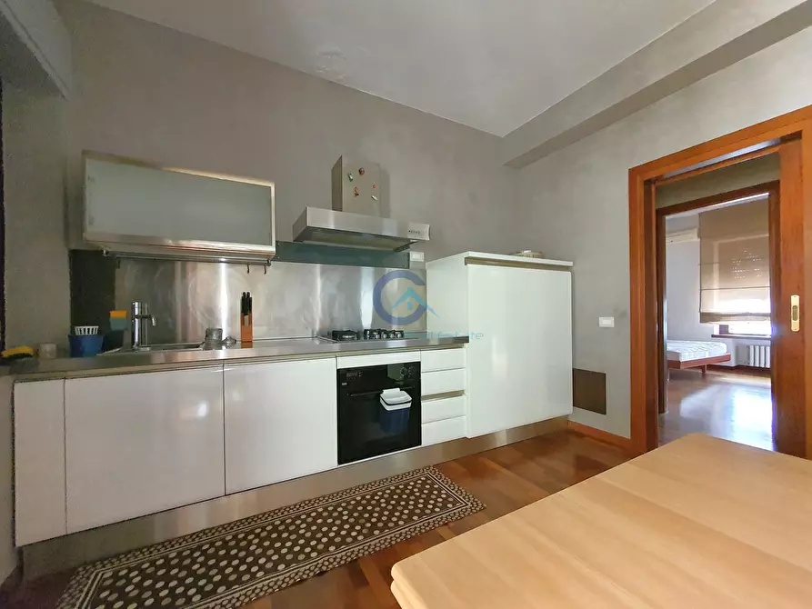 Immagine 10 di Quadrilocale in affitto  a Catanzaro