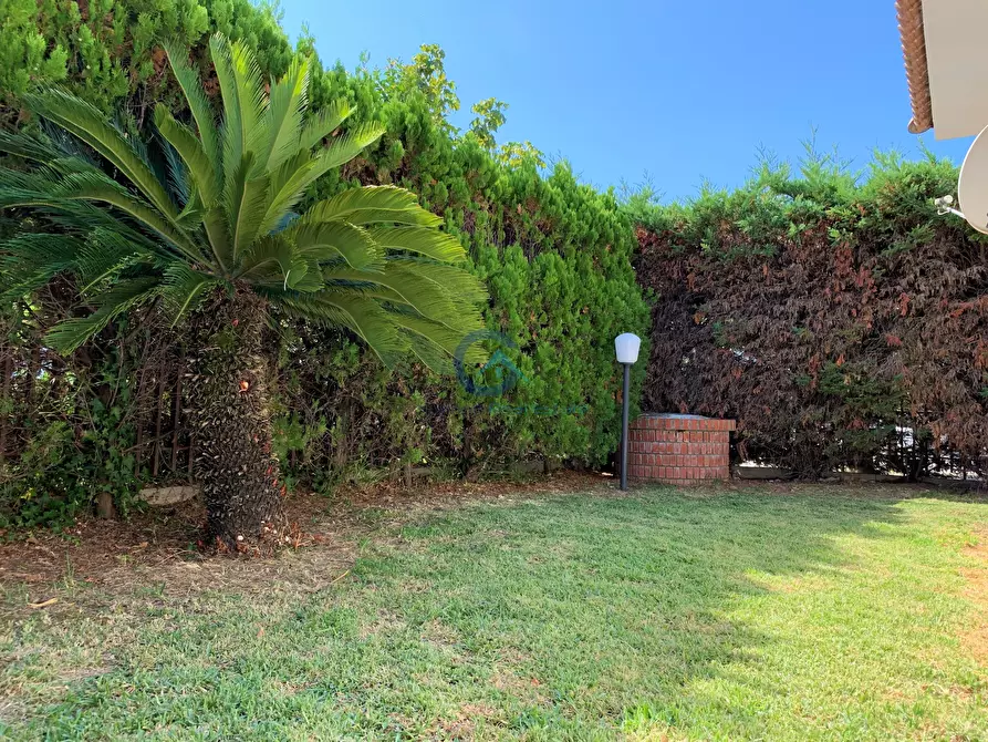 Immagine 19 di Casa trifamiliare in affitto  in villaggio Airone Blu a Simeri Crichi