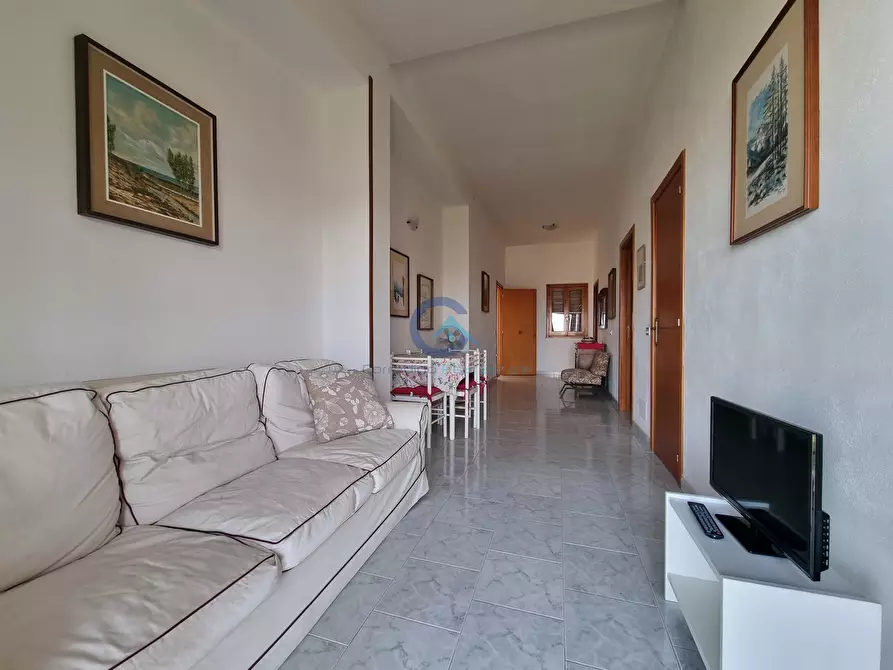 Immagine 3 di Trilocale in affitto  a Montauro