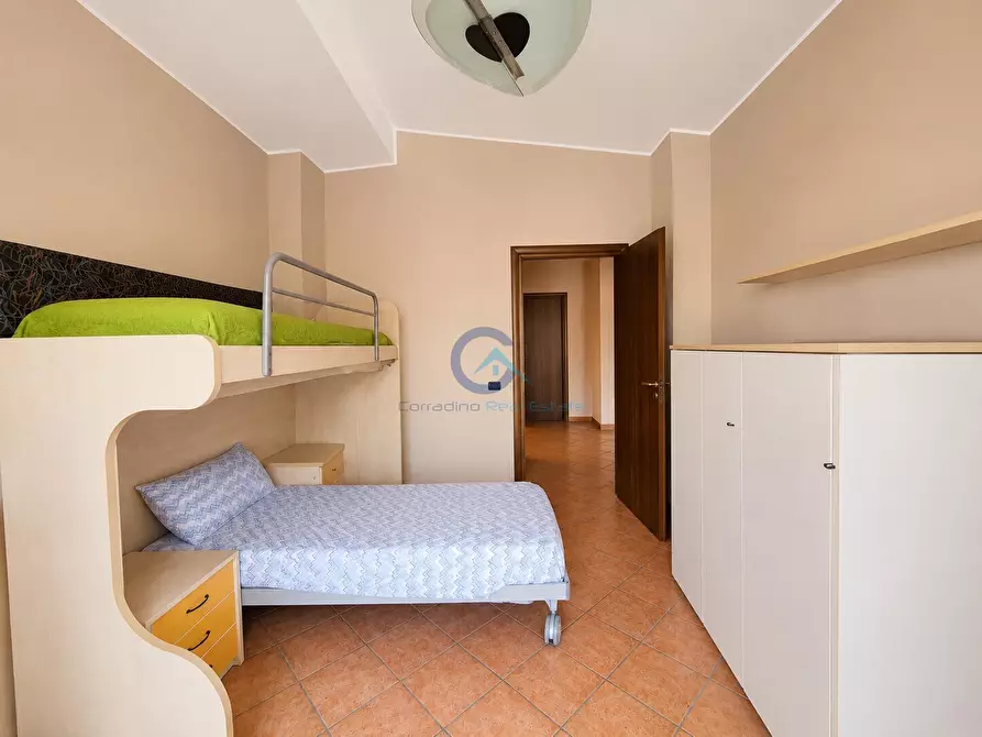 Immagine 21 di Appartamento in vendita  a Catanzaro