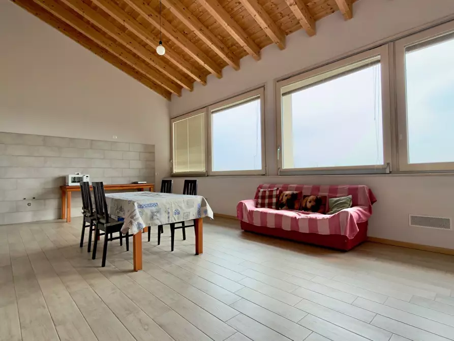 Immagine 4 di Trilocale in vendita  in Via Olmi a Chiari