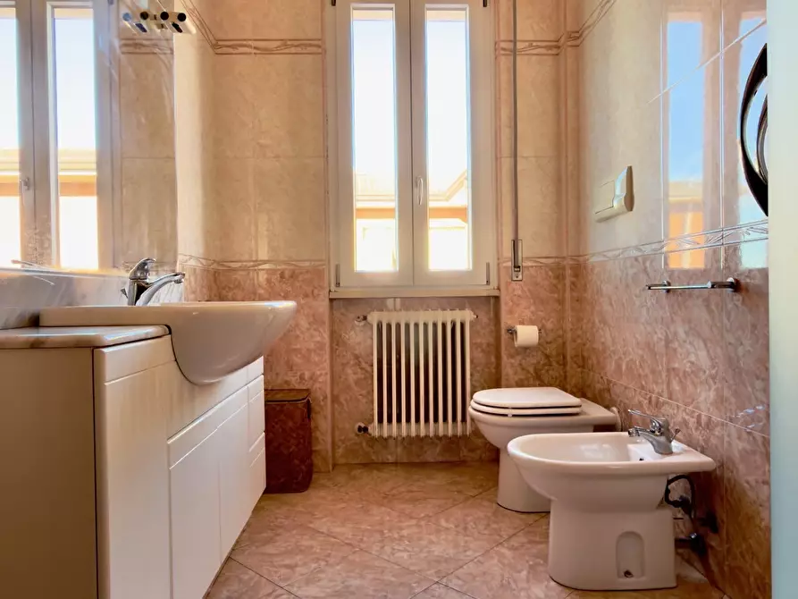 Immagine 15 di Trilocale in vendita  a Castel Mella