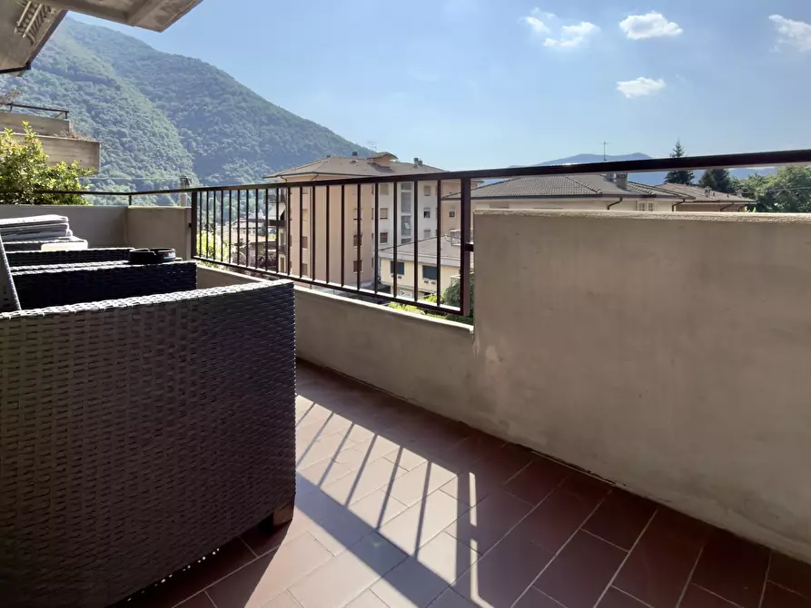 Immagine 8 di Quadrilocale in vendita  in Via Tufi 7 a Lumezzane