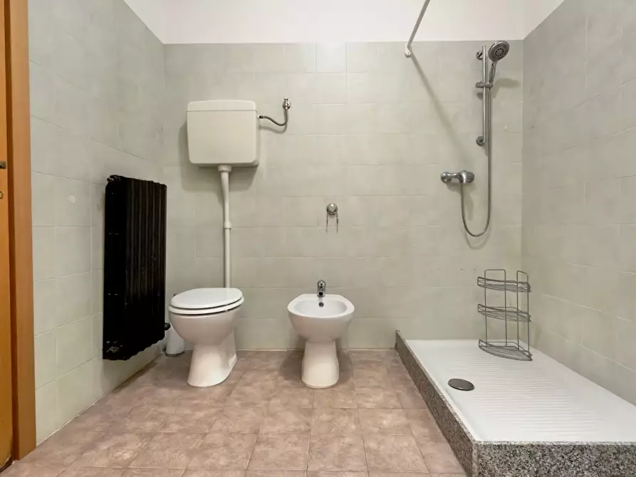 Immagine 15 di Bilocale in vendita  in Vicolo Chiuso a Verolavecchia