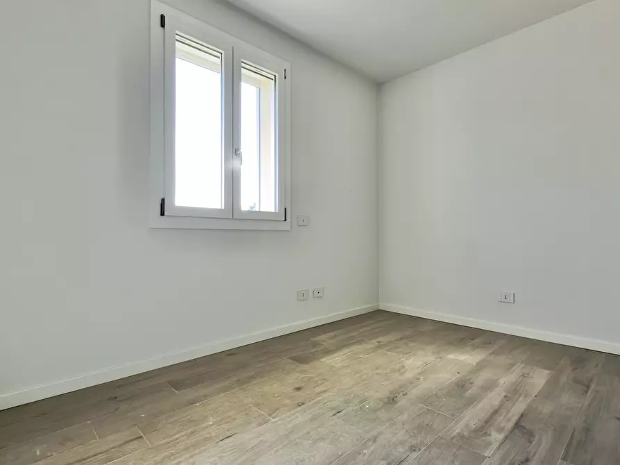 Immagine 13 di Quadrilocale in vendita  in VIA MATTEI a Nuvolera