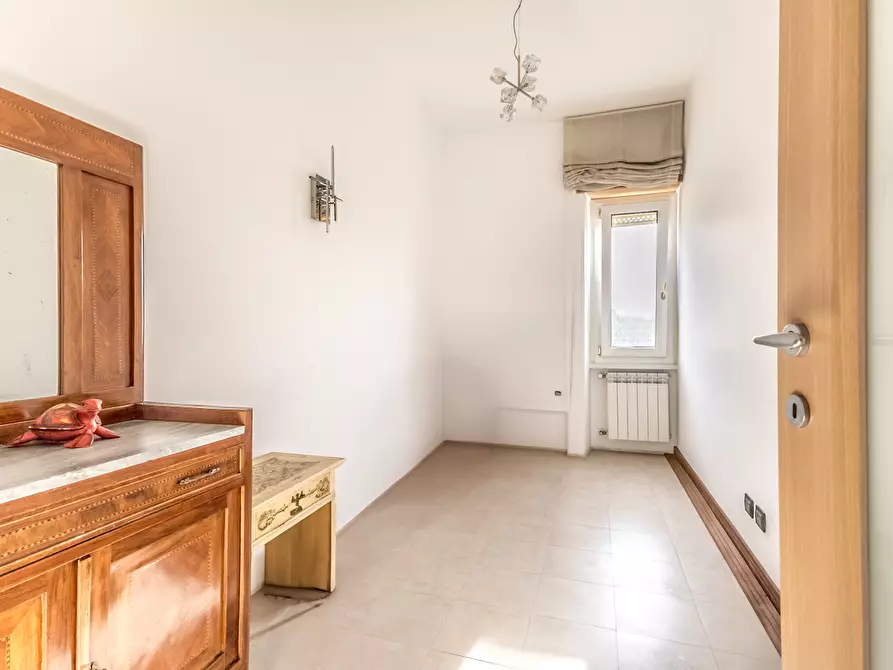 Immagine 24 di Trilocale in vendita  in Viale Capitan Casella 34 a Roma