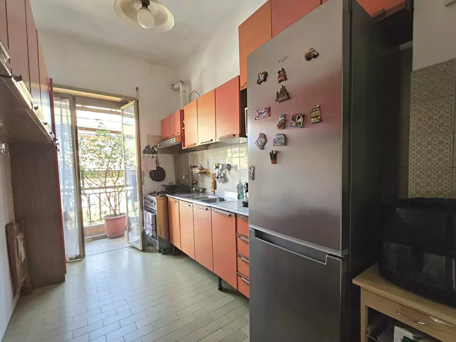 Immagine 15 di Quadrilocale in vendita  in Via Adolfo Albertazzi 92 a Roma